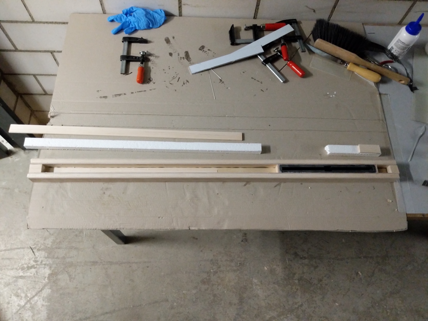 Stringer with balsa end pieces.